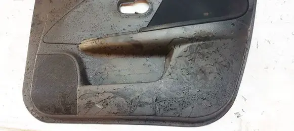 Nissan Note (E11) Front door card panel trim 809109U000