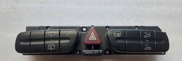 Mercedes-Benz C W203 Hazard light switch 2038219058 3306450200