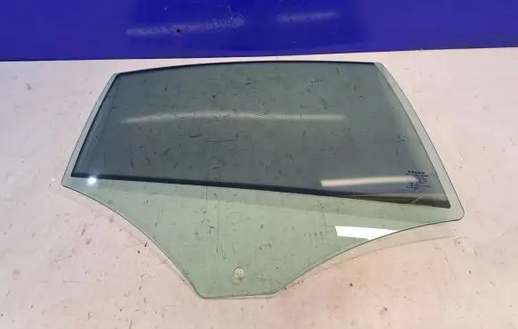 Volvo S80 Rear door window glass 31217990