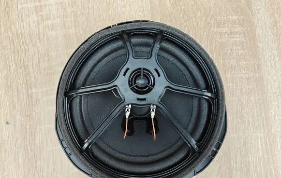 Volkswagen Amarok II Rear door speaker KB3T18808DB