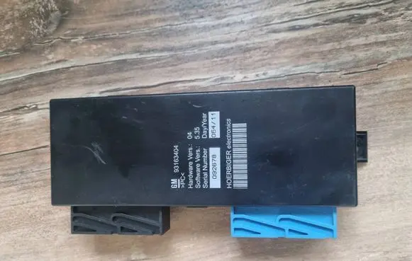 Opel Tigra B Convertible roof control unit 93163404
