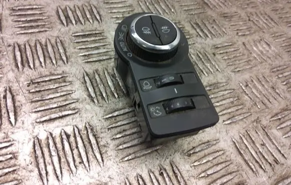 Opel Insignia A Light switch 23197912