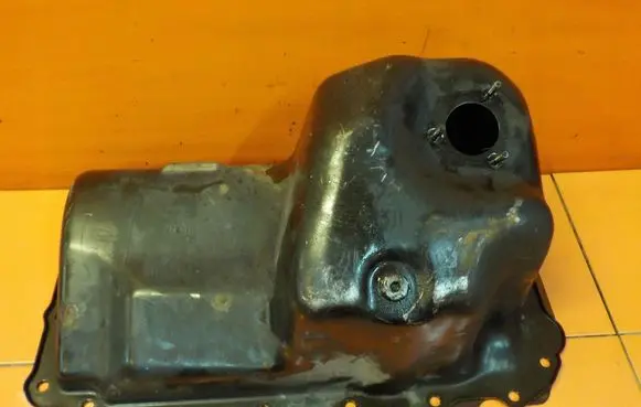 BMW 1 E81 E87 Oil sump 