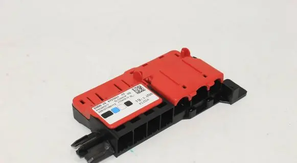 BMW 2 G42 Current control relay 8795901 22B167HB0113 P00285277