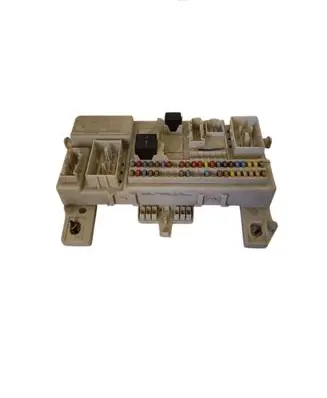 Volvo S40 Fuse module 30765015