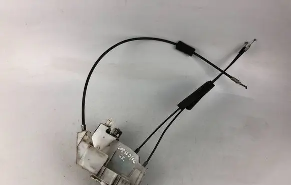 Subaru Outback Rear door lock
