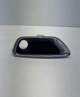 Jeep Grand Cherokee Front fog light trim/grill 68261711AA