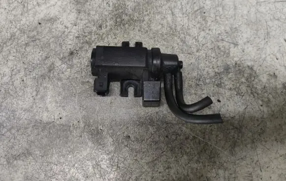 BMW X5 E70 Turbo solenoid valve 70057903