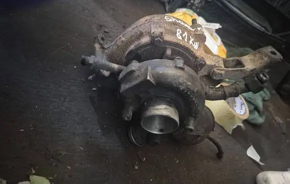 Volkswagen Sharan Turbo 028253019