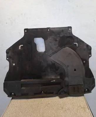 Ford Kuga II Engine splash shield/under tray CV617H403B