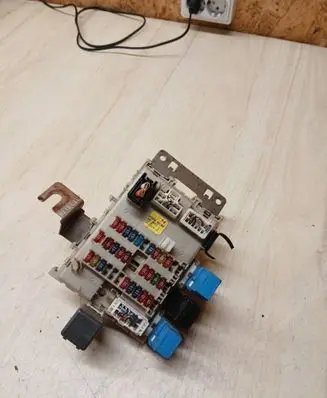 Fuse box set
