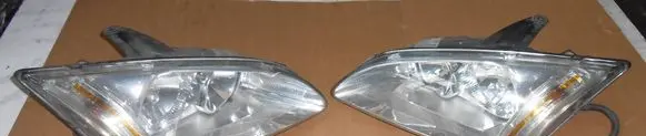Ford Focus Headlight/headlamp 4M5113W030AC 4M5113W029AC