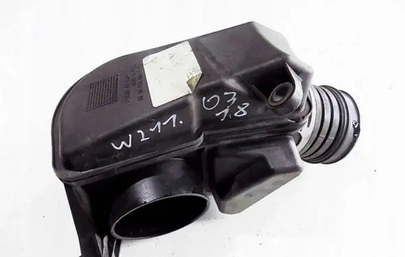 Mercedes-Benz E W211 Intake resonator 