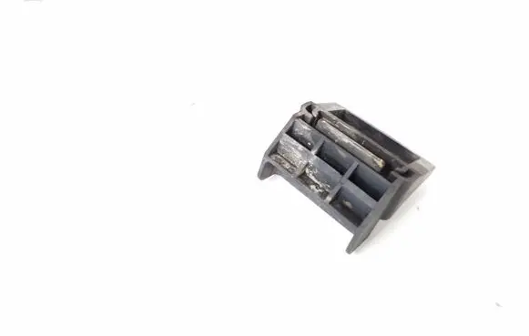 Land Rover Range Rover L322 Radiator mount bracket 1439116