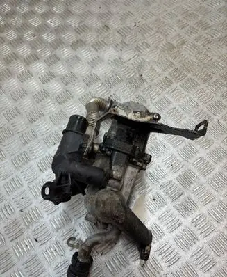 Citroen C4 II Picasso EGR valve 5056390800 305843451314