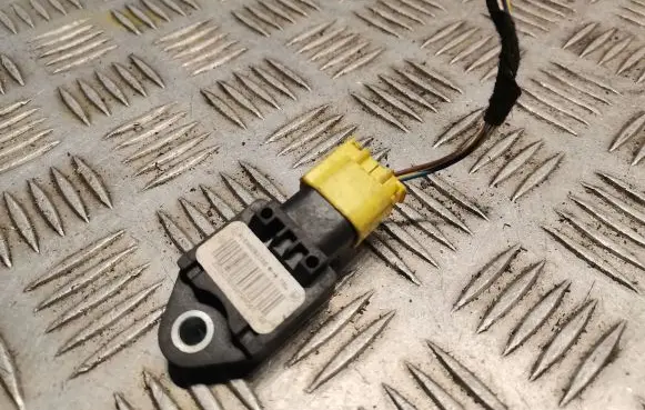 Mercedes-Benz A W169 Airbag deployment crash/impact sensor 1698202226