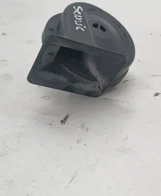 Volkswagen Golf V Horn signal 8200491390