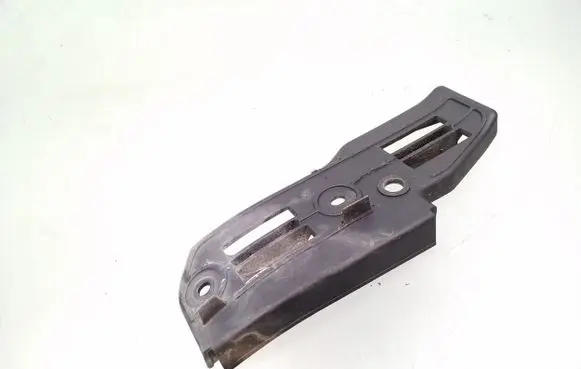 Volkswagen PASSAT B5.5 Front bumper mounting bracket 3B0807184E