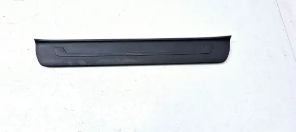 KIA Sportage Front sill trim cover 85874F1000