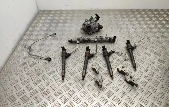Land Rover Range Rover Evoque L538 Fuel injection system set 0445010772 G4D39B395AB 0281006464