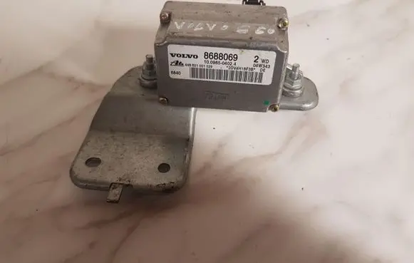Volvo S60 Yaw turn rate sensor 8688069