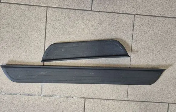 KIA Ceed sill trim set (inner) 85883J7100 85887J7100