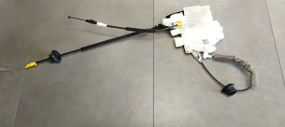Audi A7 S7 4G Rear door lock 4G8839016