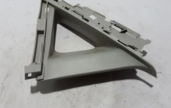 Chrysler Pacifica Other sill/pillar trim element 5SB12TRMAB