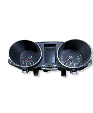 Volkswagen Golf VI Speedometer (instrument cluster) 5K0920870G VDD02423 10919010973