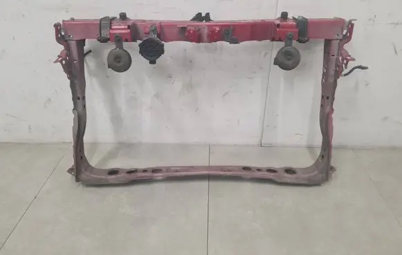 Toyota Prius (XW30) Radiator support slam panel