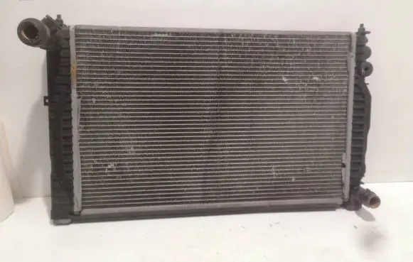 Coolant radiator