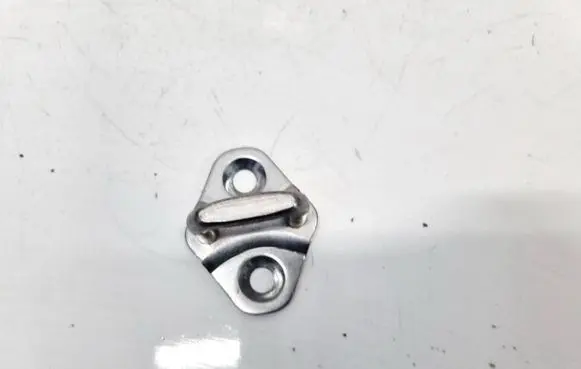 Land Rover Range Rover Evoque L551 Rear door lock loop/hook striker FK7221982AB FK72-21982-AB