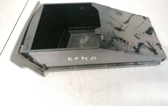 Audi A6 S6 C5 4B Glove box 70667r