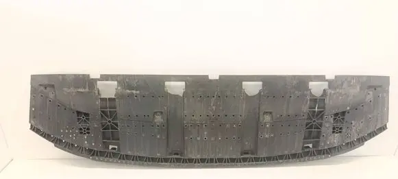 Audi Q3 8U Front bumper skid plate/under tray 8U0807233C