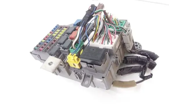 Honda Accord Fuse module SEAS0XS0 XS0P7Y52 38300SDAA02