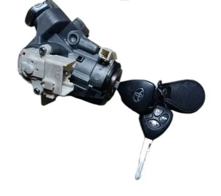 Toyota Avensis T270 Ignition lock 450200203