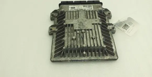 Land Rover Discovery 3 - LR3 Engine control unit/module 8H2Q12A650AA 5WS40621CT