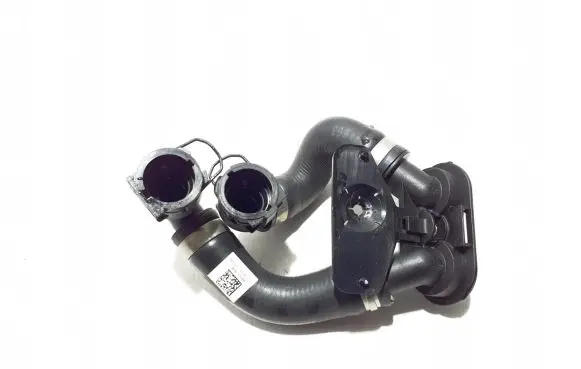 BMW 5 G30 G31 Engine coolant pipe/hose 8780515