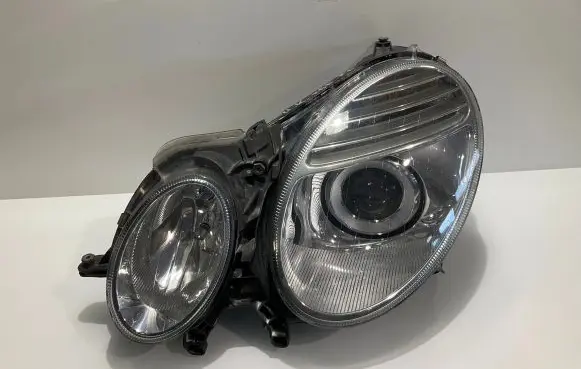 Mercedes-Benz E W211 Headlight/headlamp