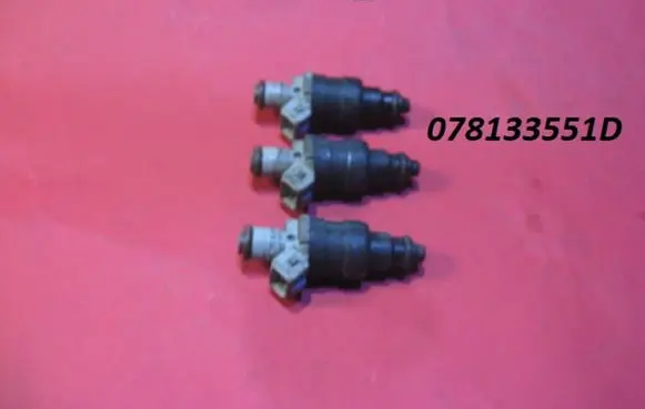 Audi A6 S6 C4 4A Fuel injector 078133551D