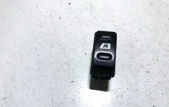 Citroen Xsara Picasso Electric window control switch
