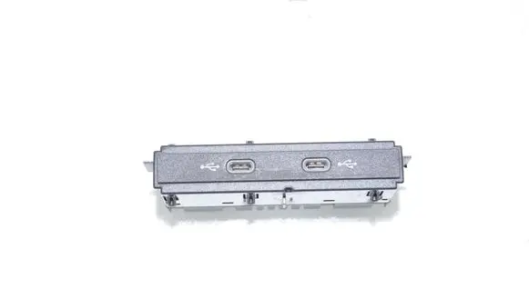 Volkswagen Crafter USB socket connector 5NA035736
