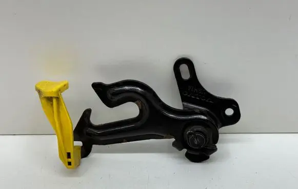 Volvo XC60 Engine bonnet/hood lock/latch loop/hook 31402332