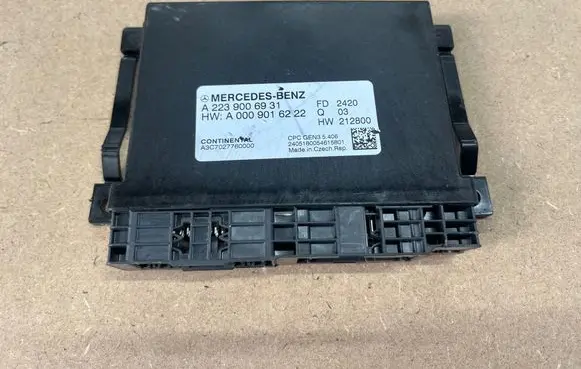 Mercedes-Benz A W177 Gearbox control unit/module A2239006903
