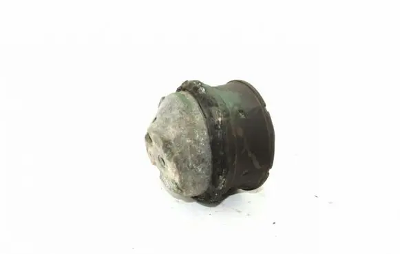Mercedes-Benz E W210 Engine mount bracket 2102400617