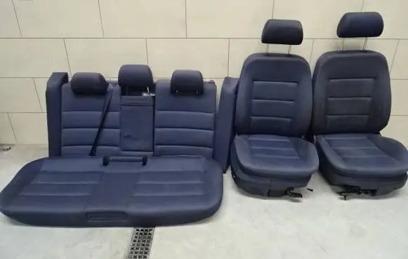 Seat set