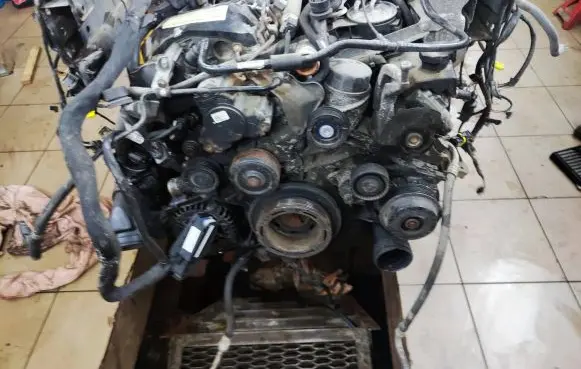 Mercedes-Benz C W204 Engine 6460108698 8698010 2SC9810