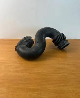 Renault Trafic III (X82) Air intake duct part 93451665 165555614R