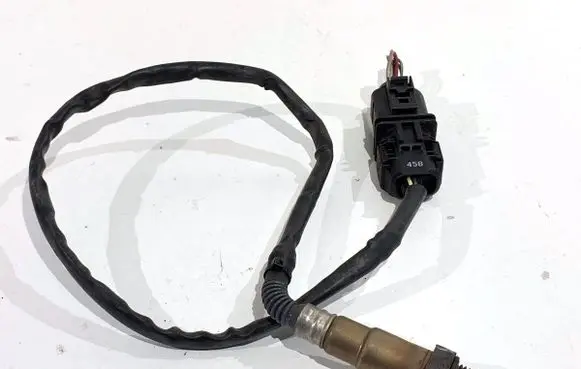 Volkswagen PASSAT CC Lambda probe sensor 03L906262B
