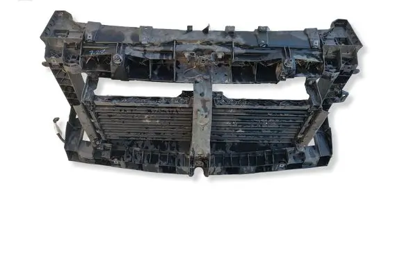 Renault Trafic III (X82) Radiator support slam panel 